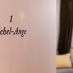 Cmg - Boutique Hotel Chambre - 3P - Auteuil/ Michel Ange