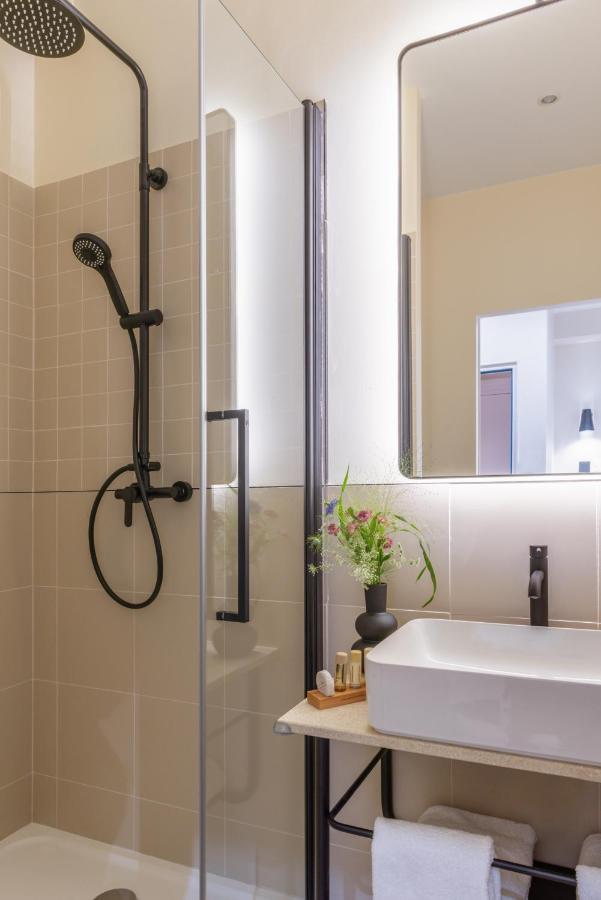 Cmg - Boutique Hotel Chambre - 3P - Auteuil/ Michel Ange Bed & Breakfast