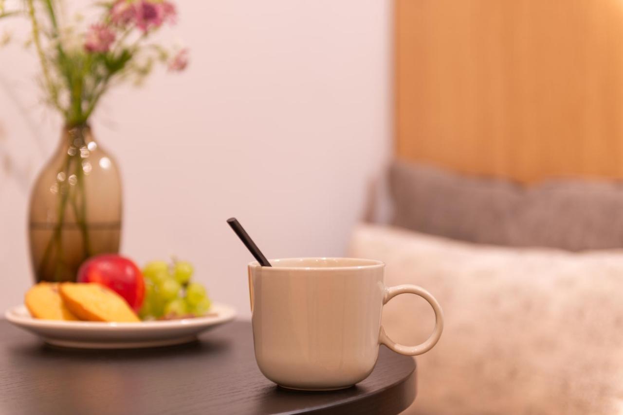 Bed & Breakfast Cmg - Boutique Hotel Chambre - 3P - Auteuil/ Michel Ange